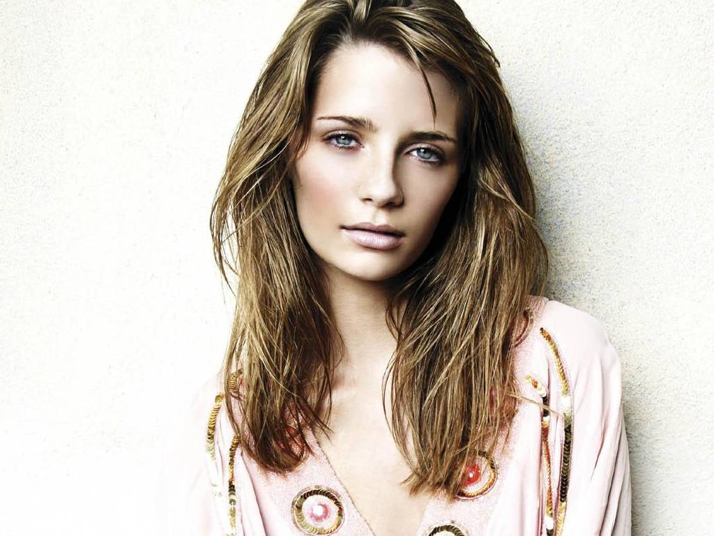 Mischa Barton leaked wallpapers