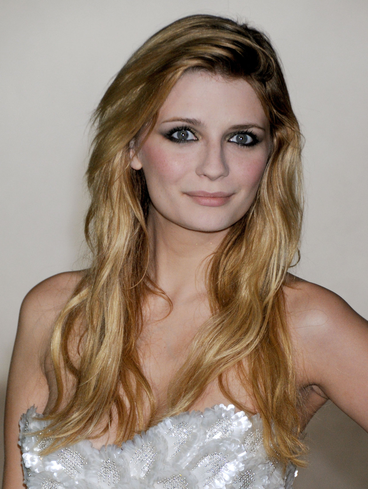 Mischa Barton leaked wallpapers