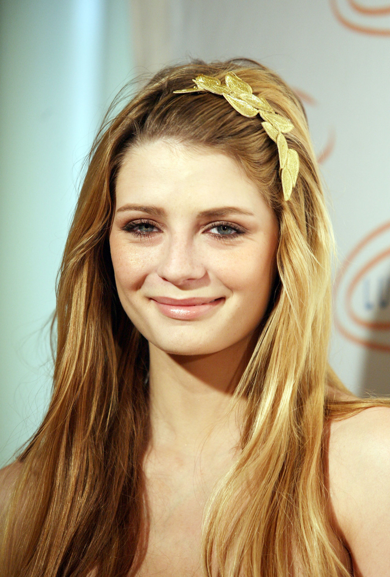 Mischa Barton leaked wallpapers