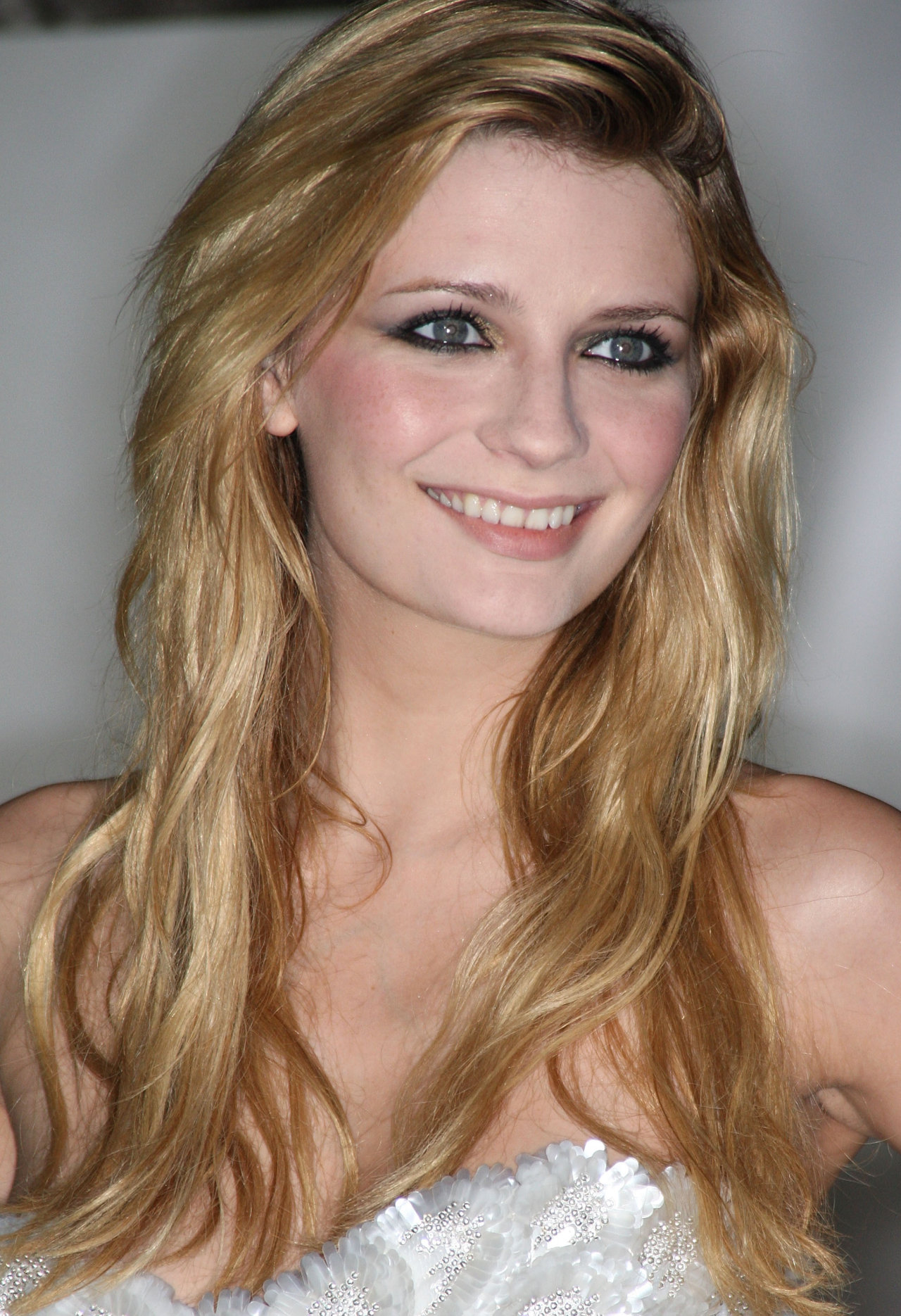 Mischa Barton leaked wallpapers