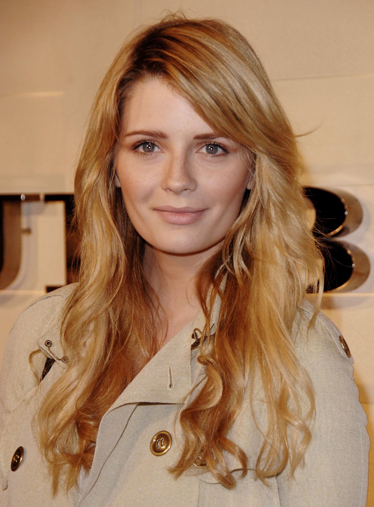 Mischa Barton leaked wallpapers