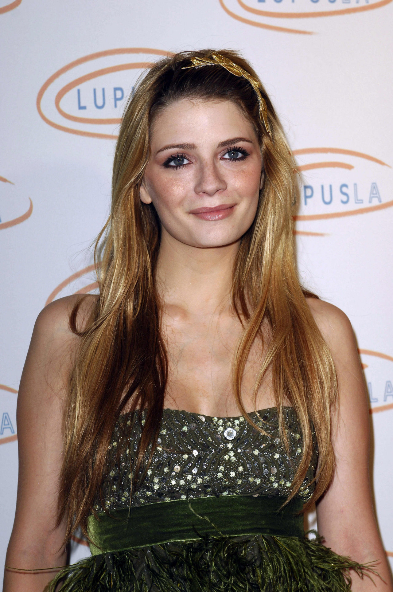 Mischa Barton leaked wallpapers