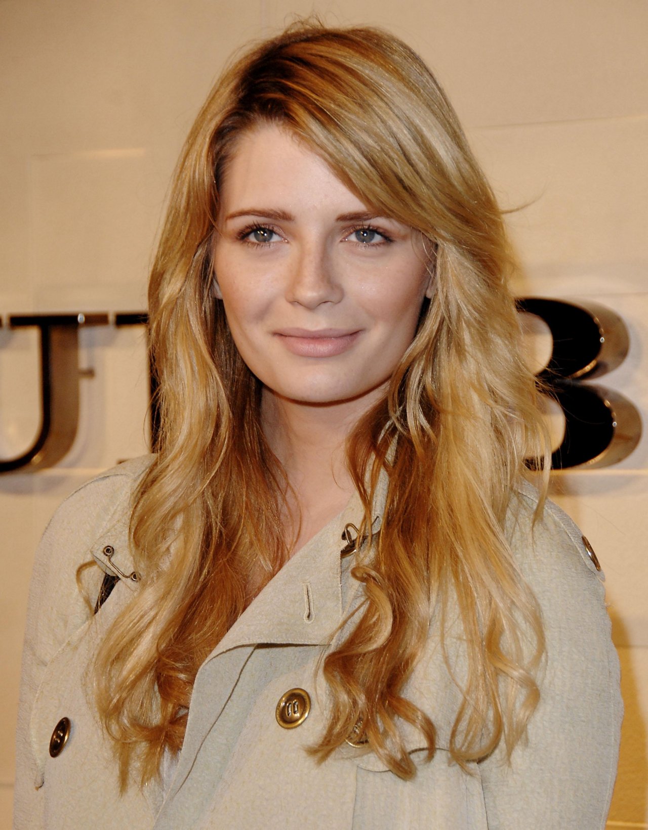 Mischa Barton leaked wallpapers