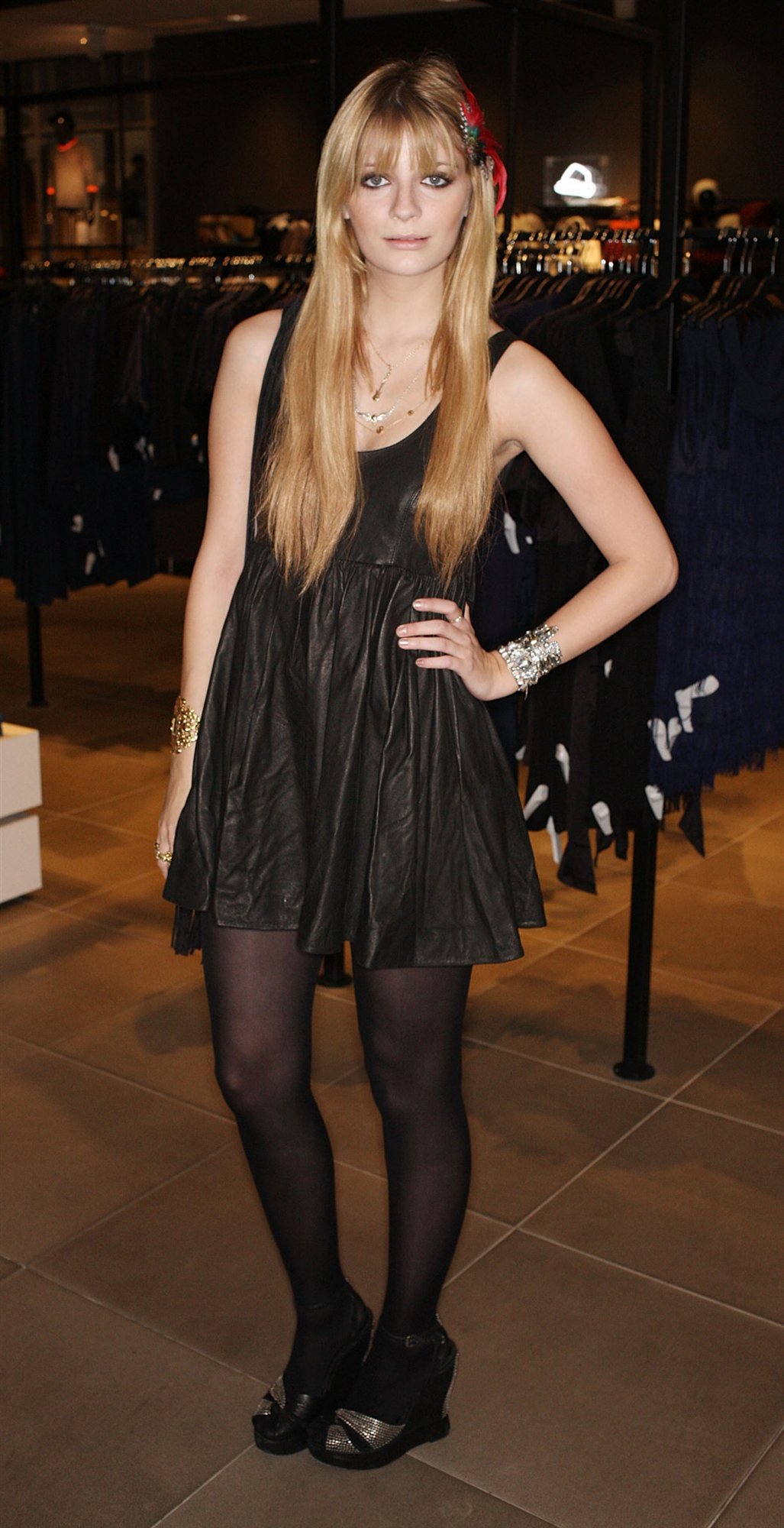 Mischa Barton leaked wallpapers