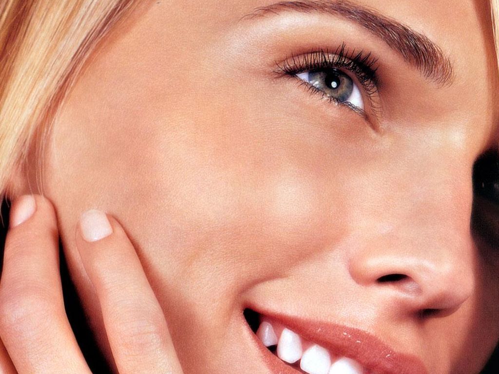 Molly Sims leaked wallpapers