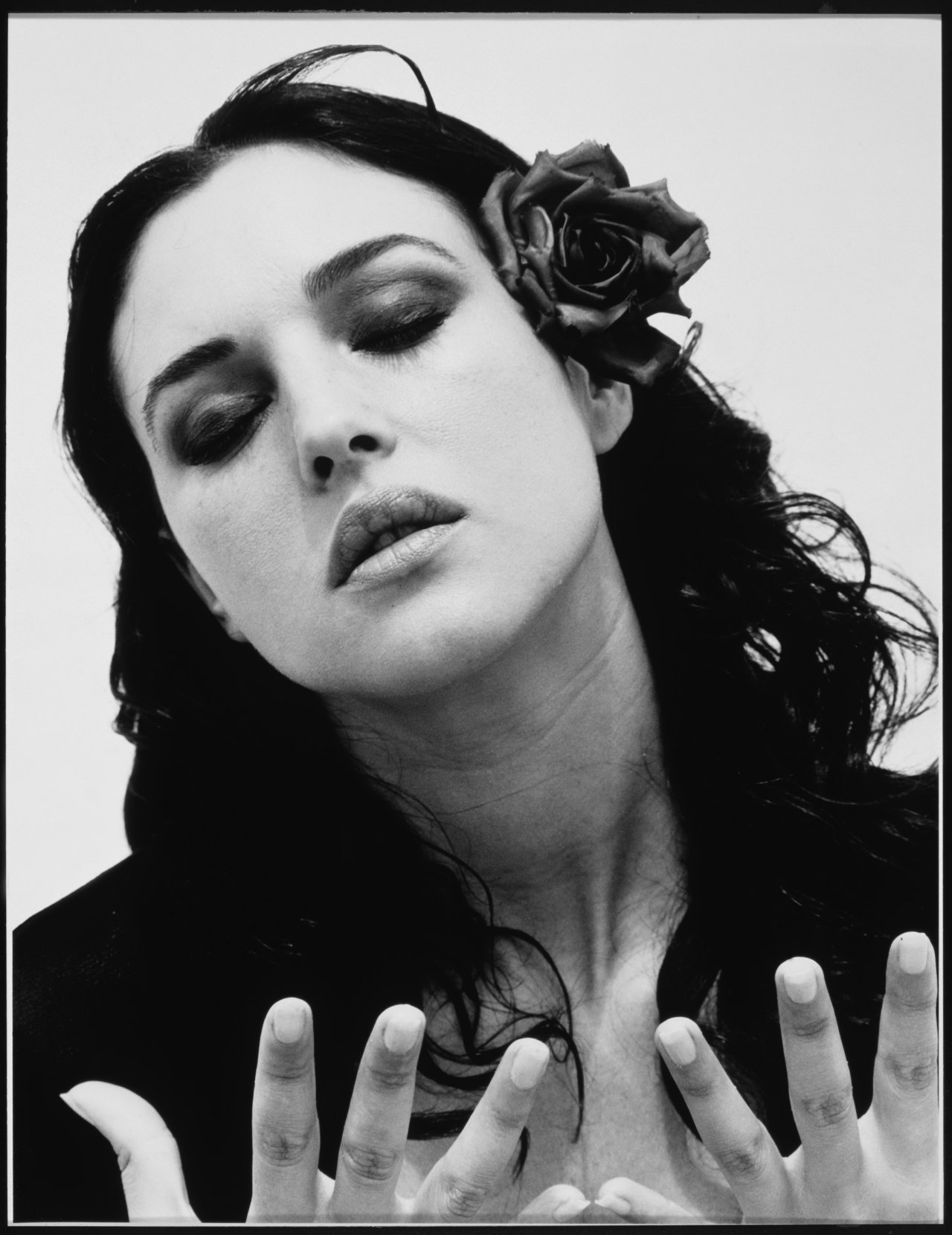 Monica Bellucci leaked wallpapers