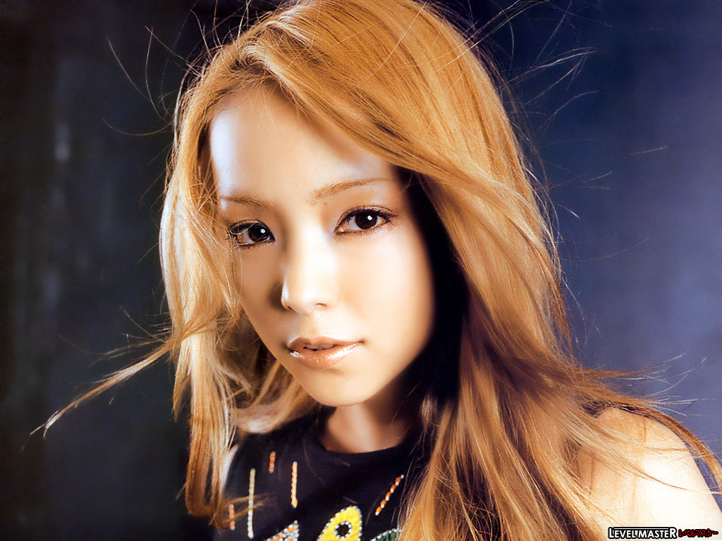 Namie Amuro leaked wallpapers