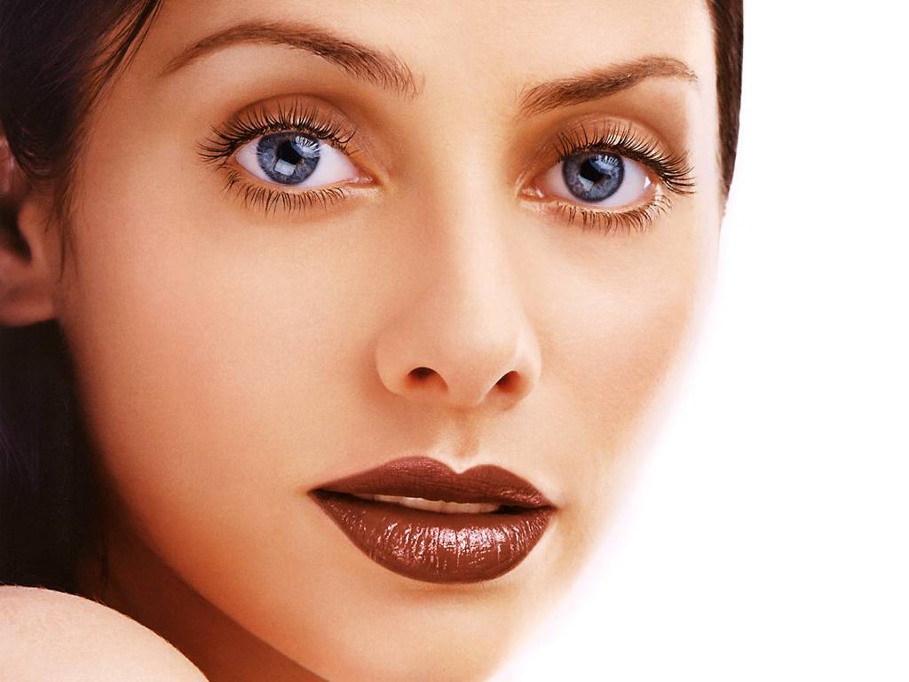 Natalie Imbruglia leaked wallpapers