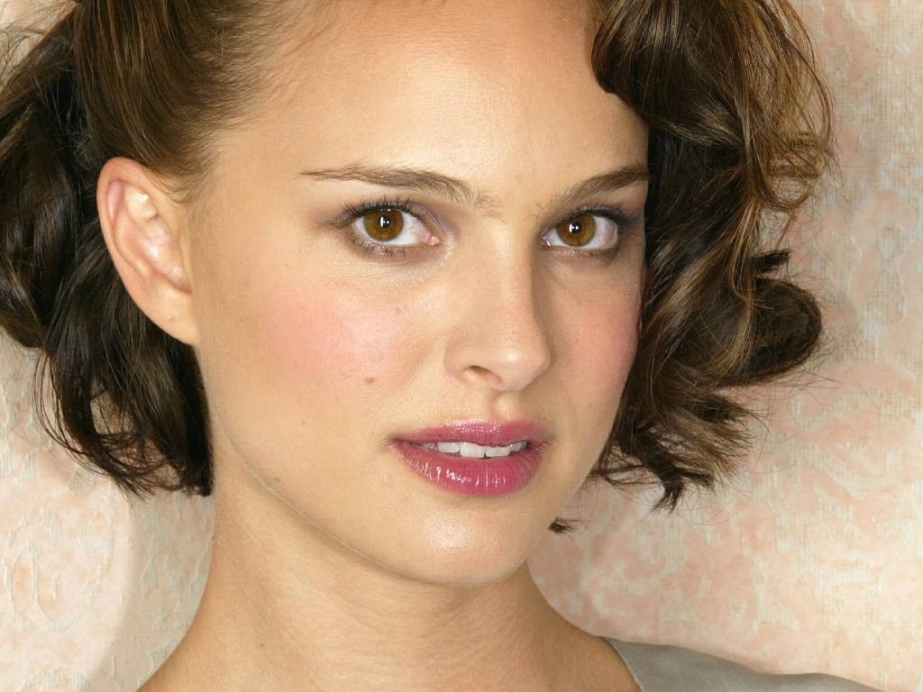 Natalie Portman leaked wallpapers