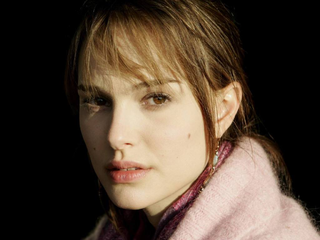 Natalie Portman leaked wallpapers