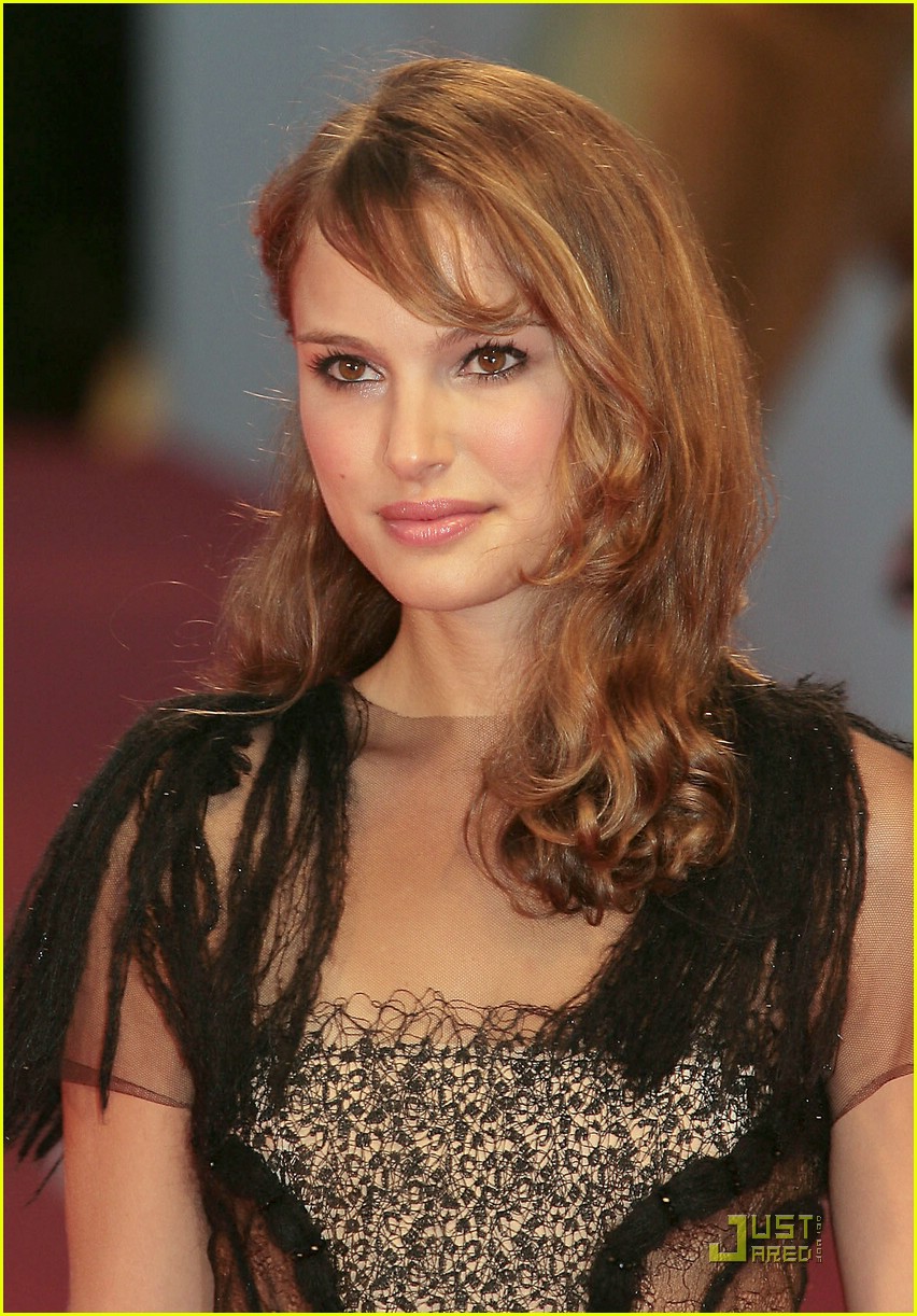 Natalie Portman leaked wallpapers