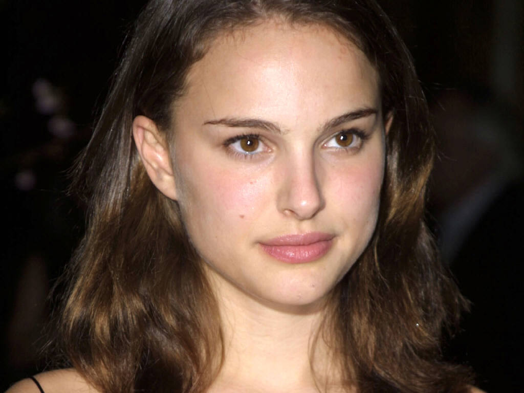 Natalie Portman leaked wallpapers