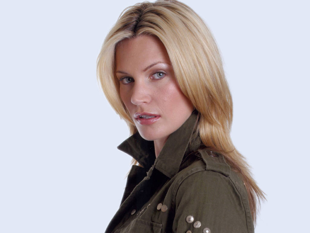 Natasha Henstridge leaked wallpapers