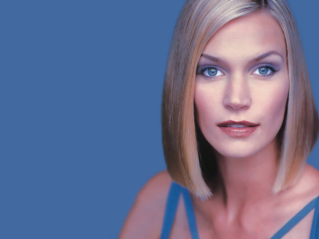 Natasha Henstridge leaked wallpapers