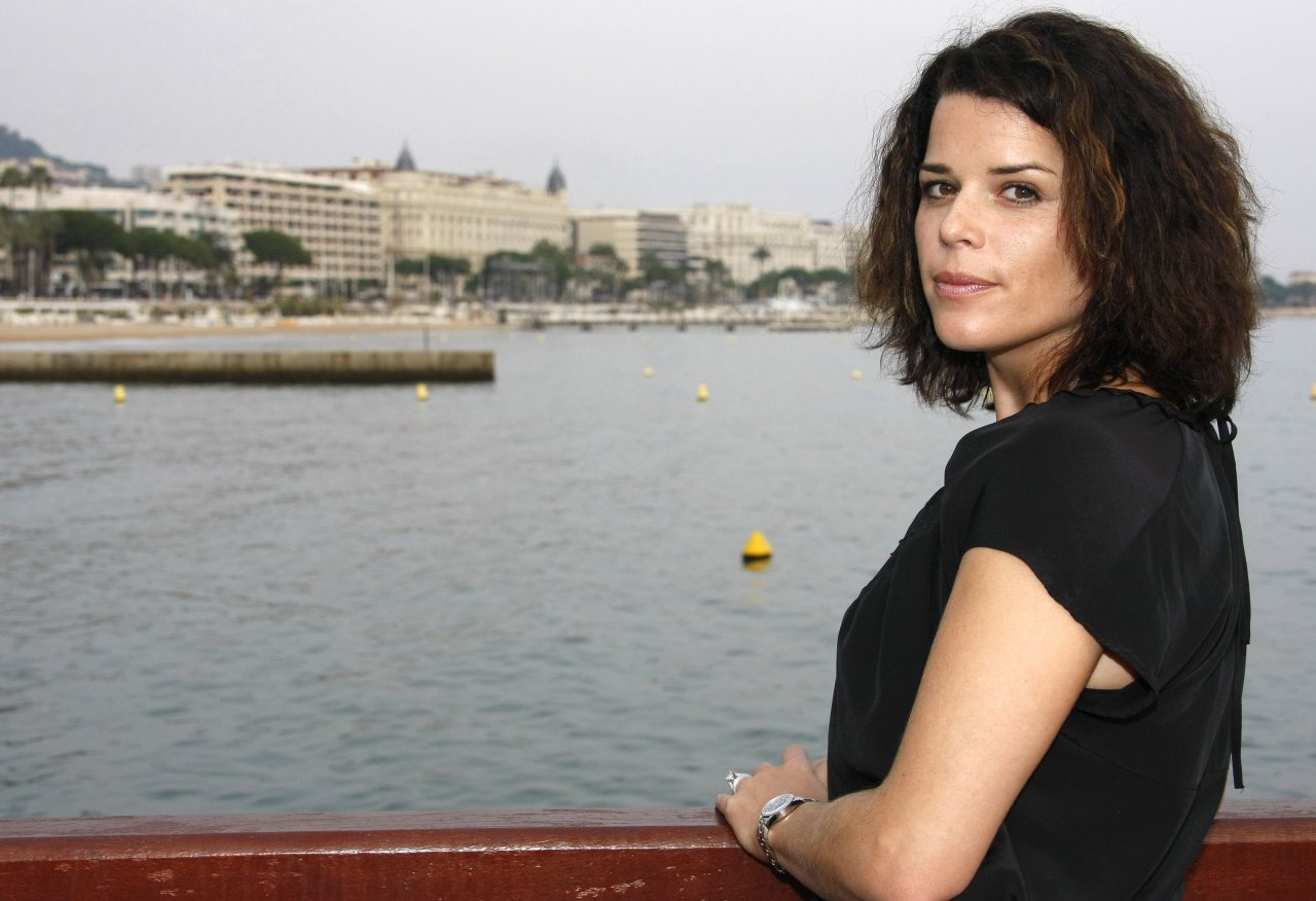 Neve Campbell leaked wallpapers