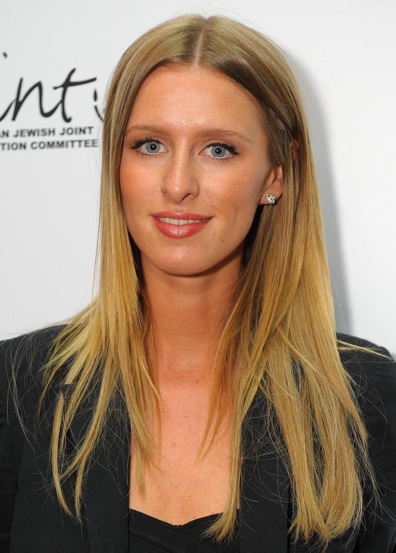 Nicky Hilton leaked wallpapers