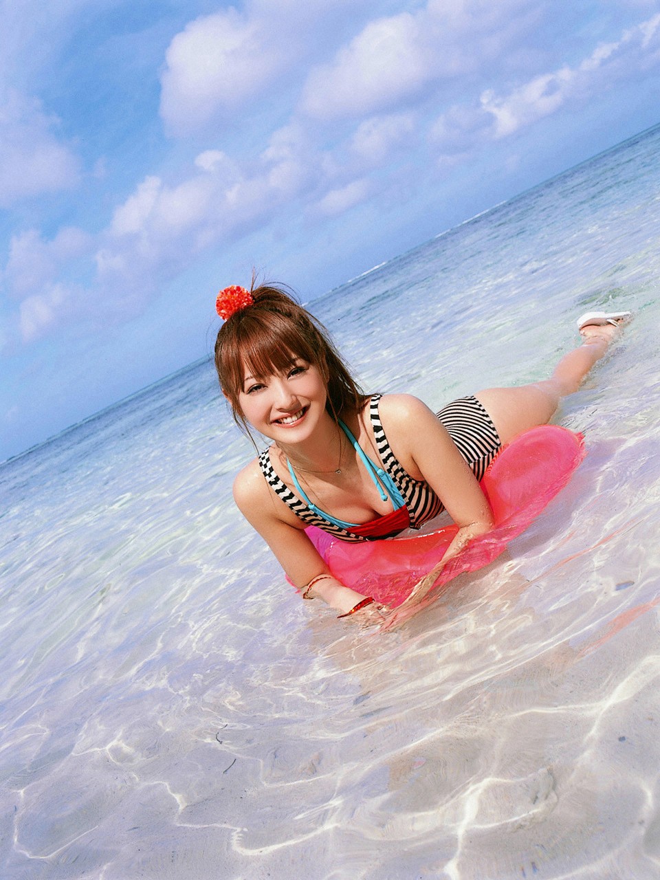 Nozomi Sasaki leaked wallpapers