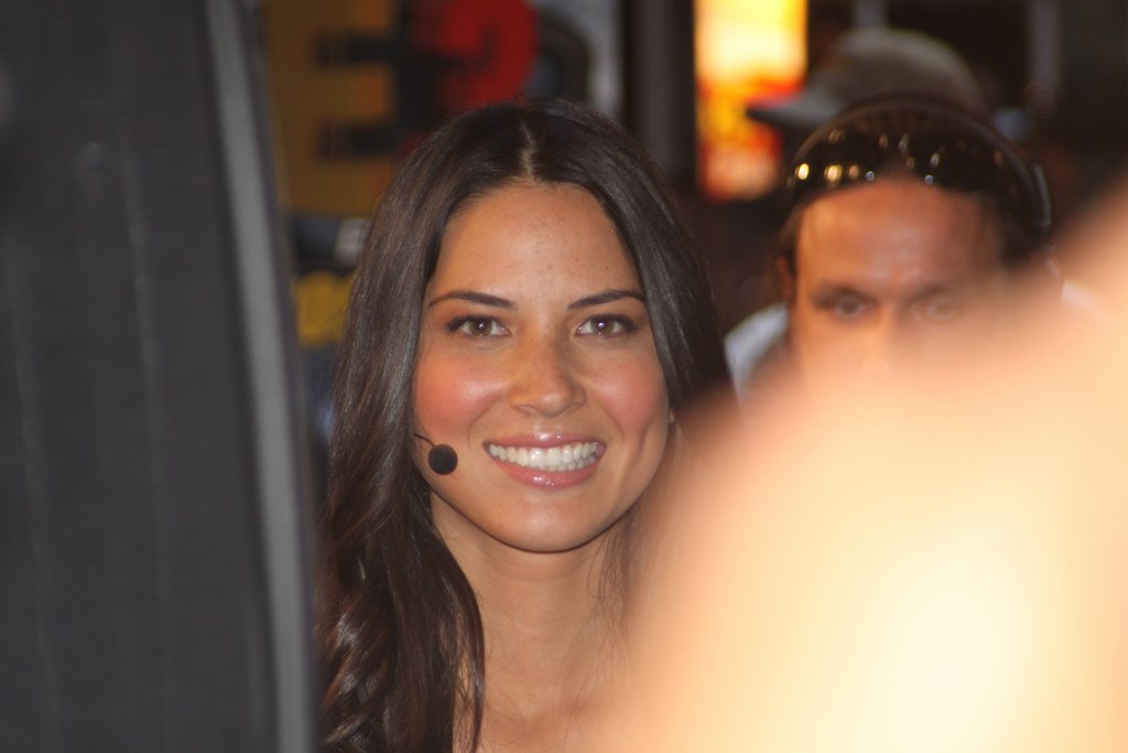 Olivia Munn leaked wallpapers