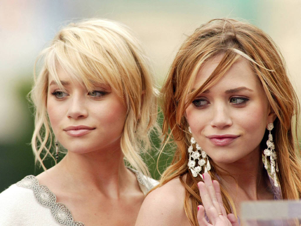 Olsen Twins leaked wallpapers