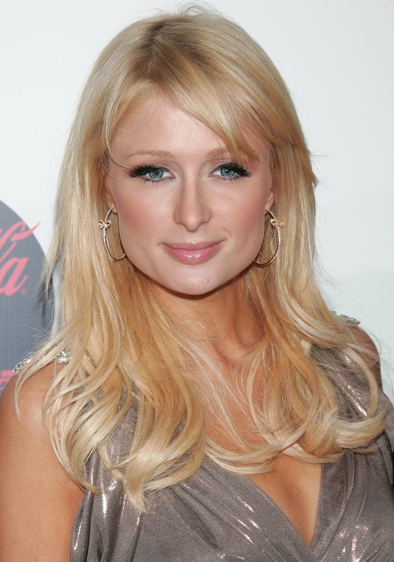 Paris Hilton leaked wallpapers