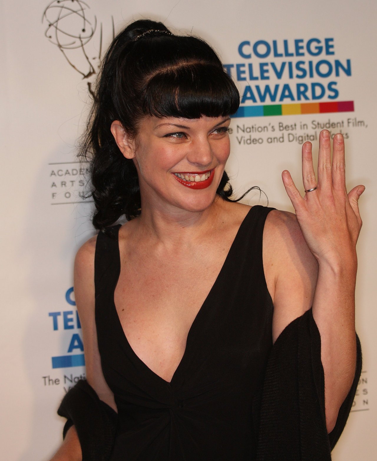 Pauley Perrette leaked wallpapers