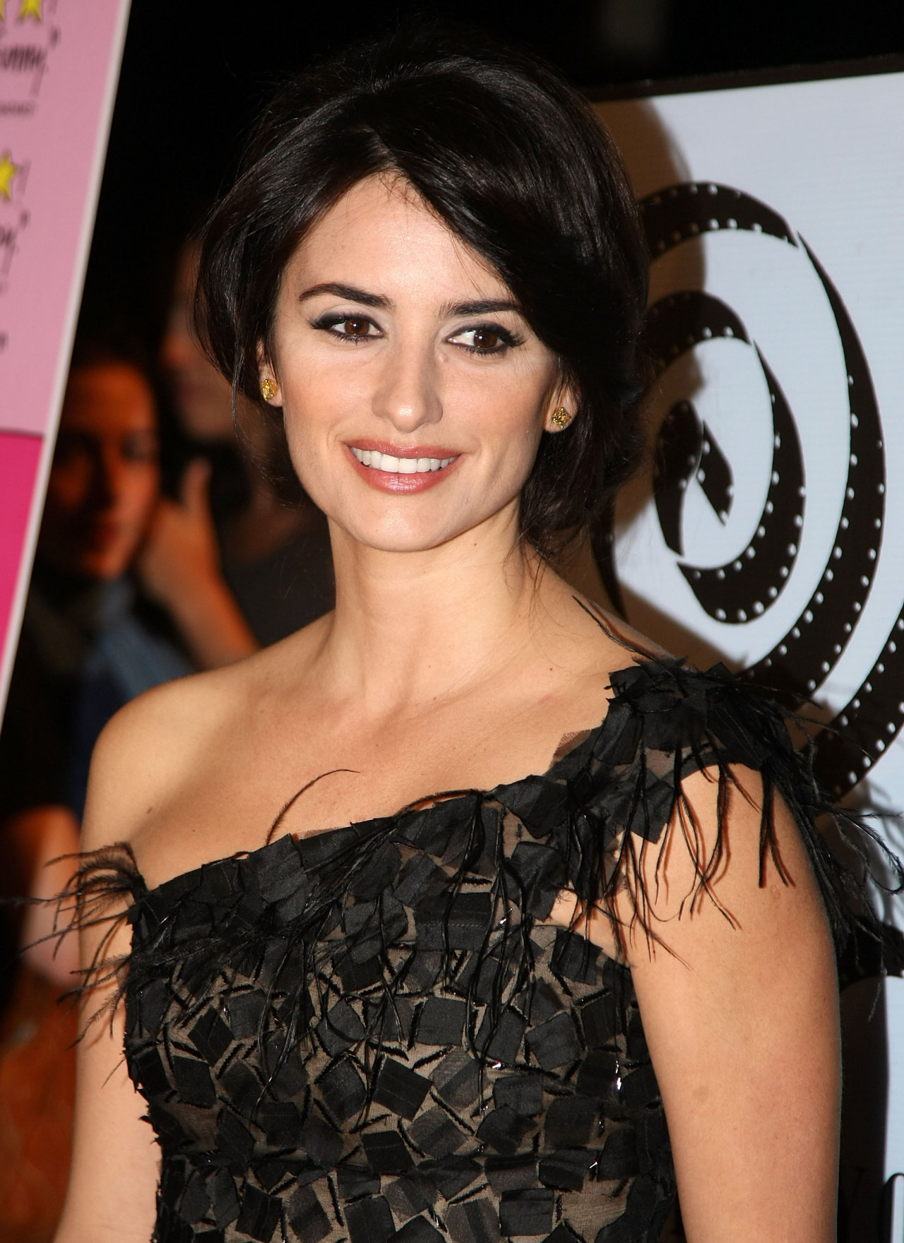 Penelope Cruz leaked wallpapers