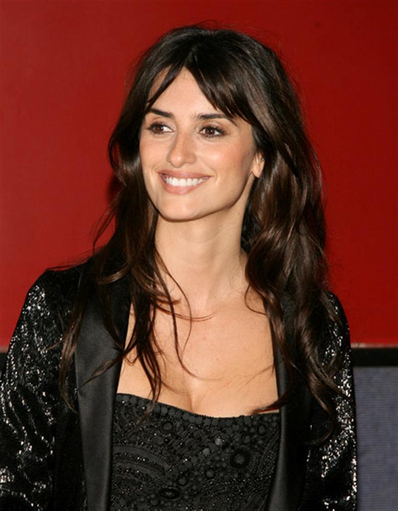 Penelope Cruz leaked wallpapers