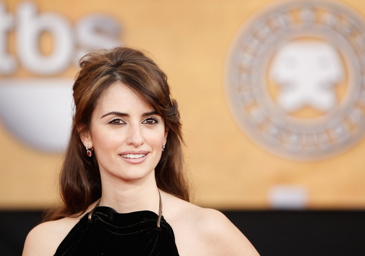 Penelope Cruz leaked wallpapers