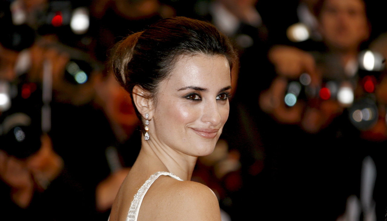 Penelope Cruz leaked wallpapers