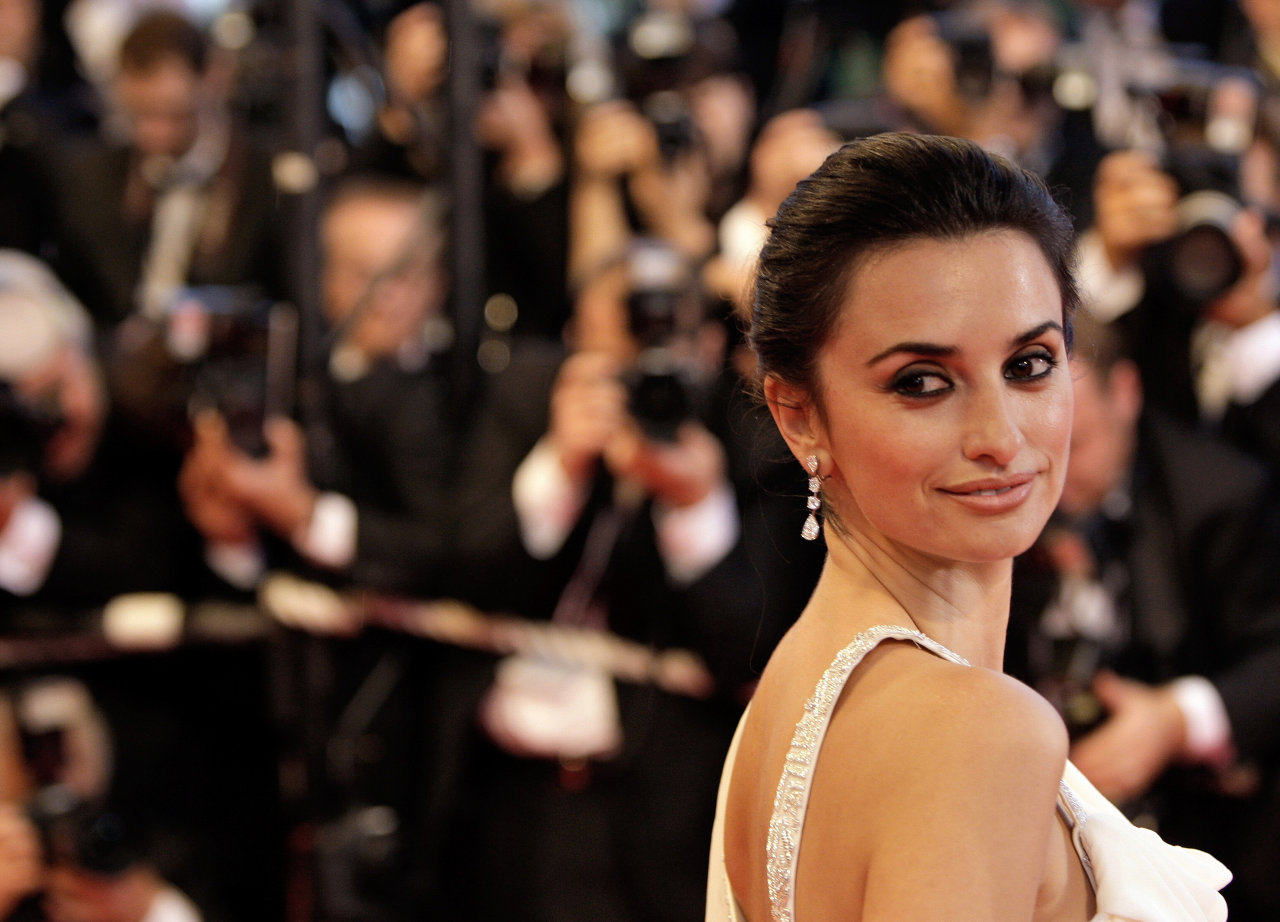 Penelope Cruz leaked wallpapers