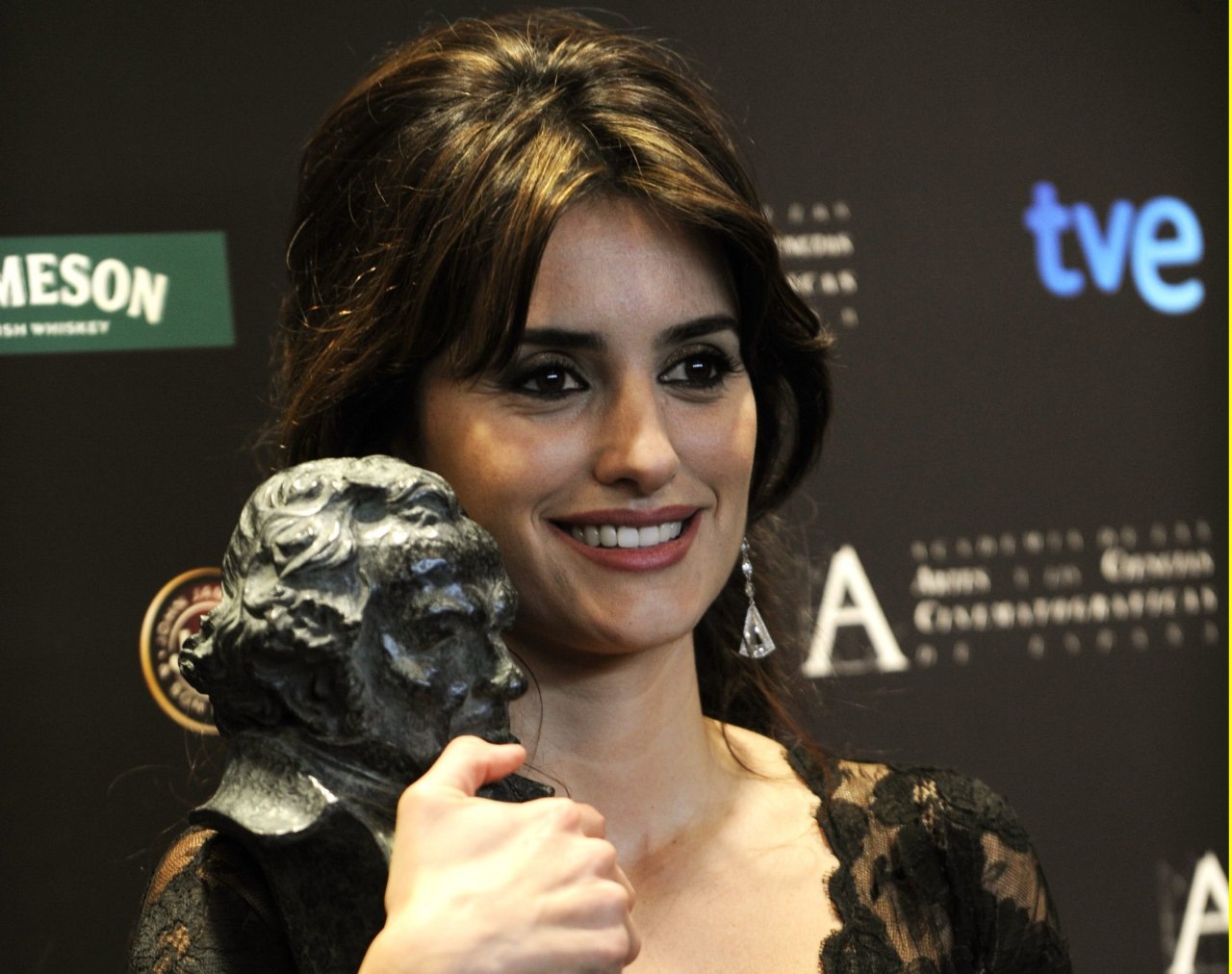 Penelope Cruz leaked wallpapers