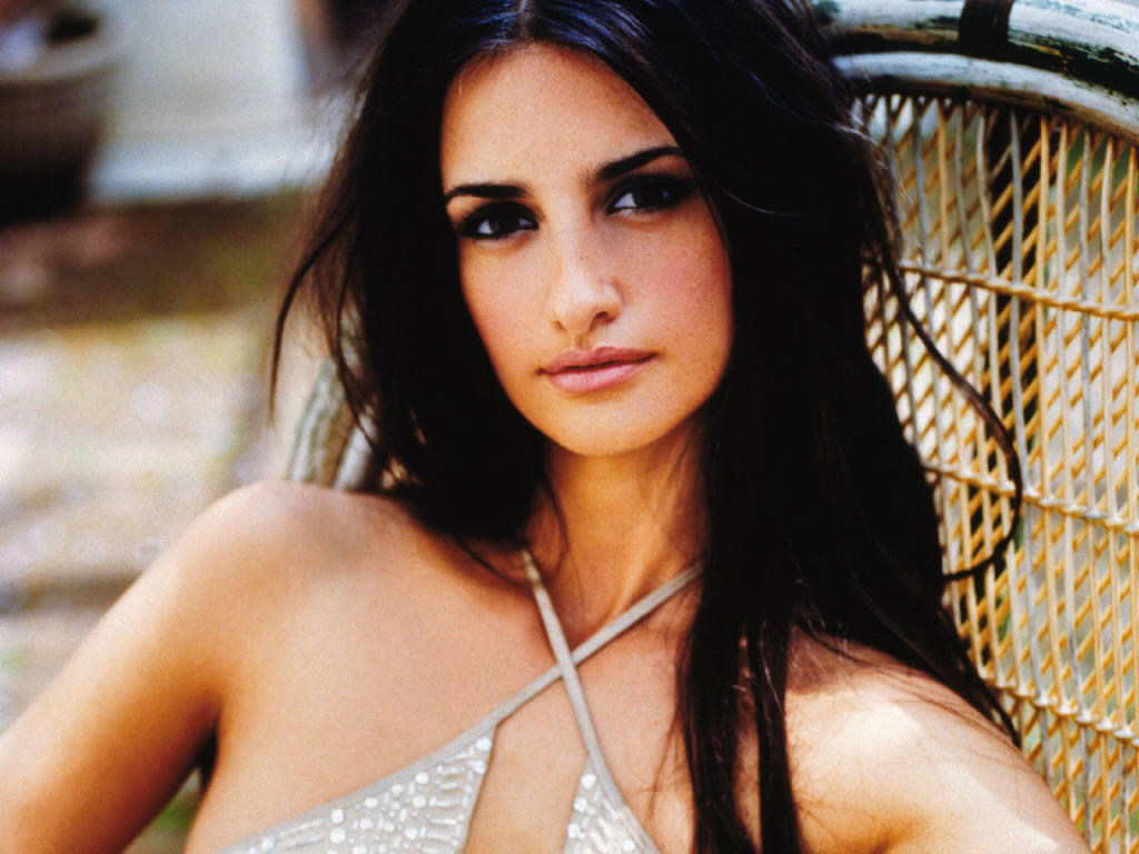 Penelope Cruz leaked wallpapers