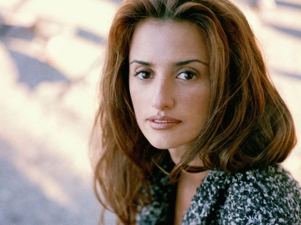 Penelope Cruz leaked wallpapers