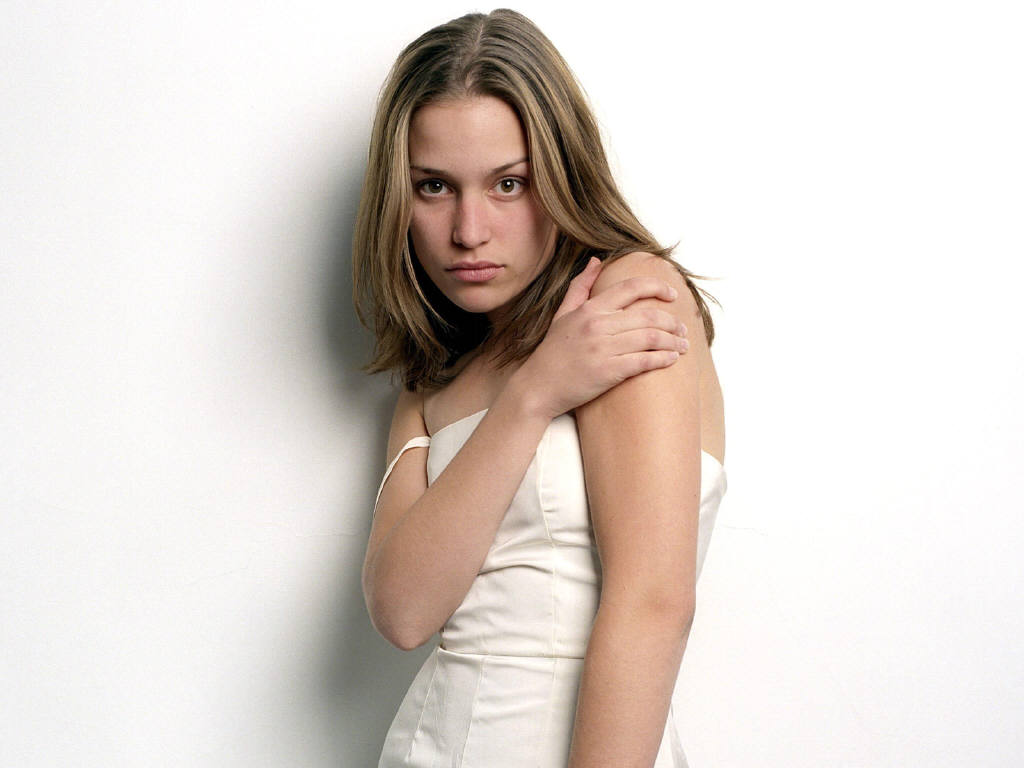 Piper Perabo leaked wallpapers