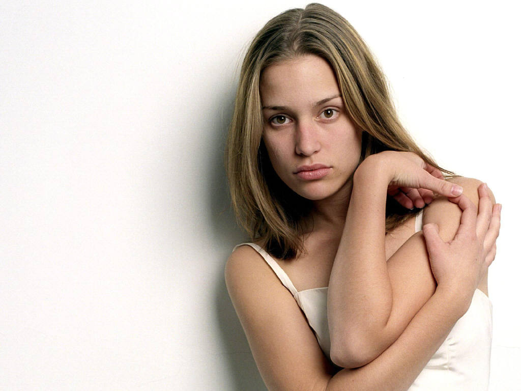 Piper Perabo leaked wallpapers