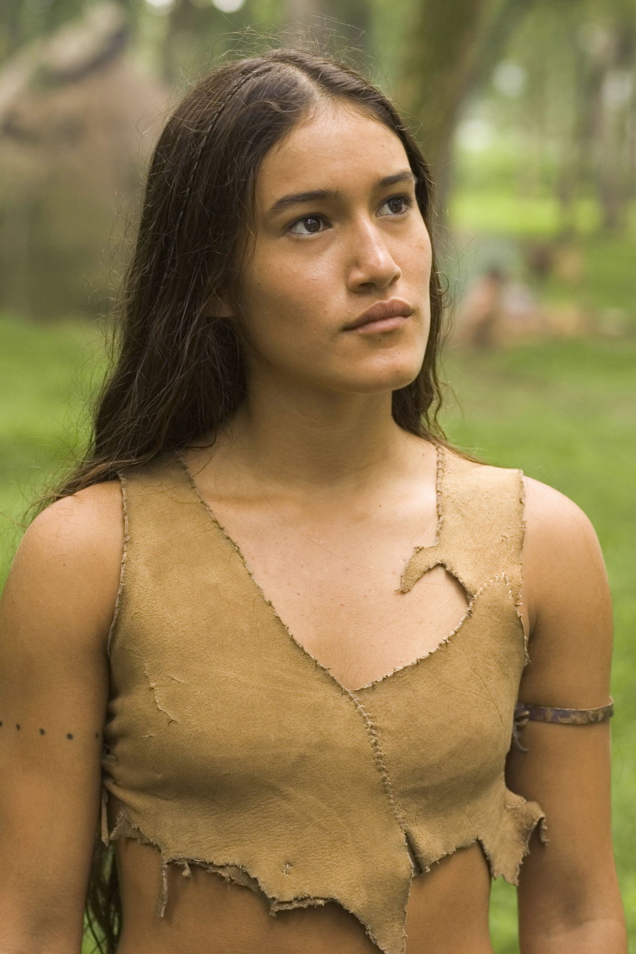 Q'Orianka Kilcher leaked wallpapers