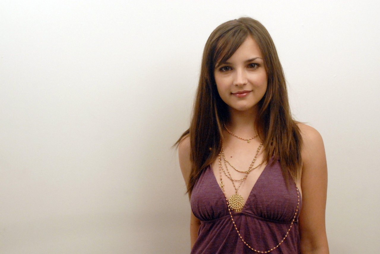 Rachael Leigh Cook leaked wallpapers