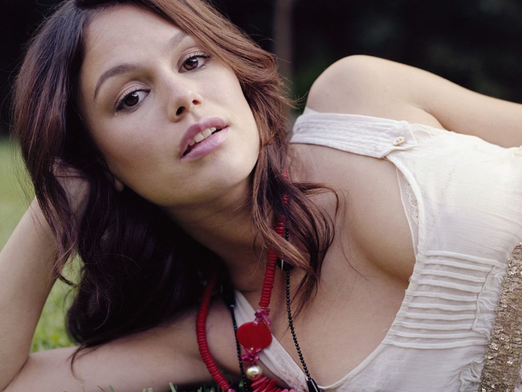 Rachel Bilson leaked wallpapers