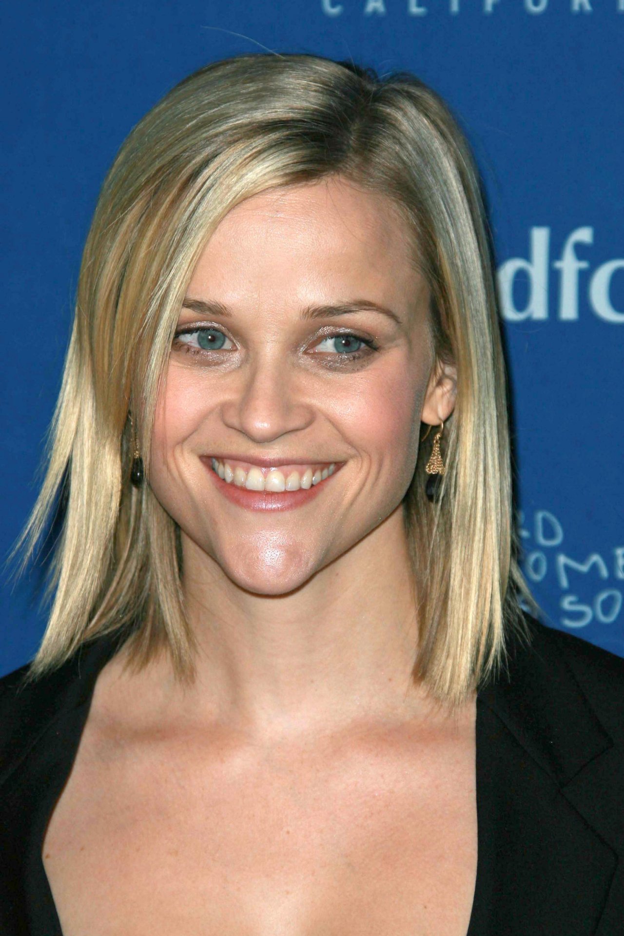 Reese Witherspoon leaked wallpapers