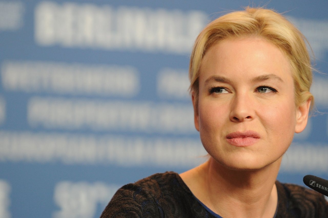 Renee Zellweger leaked wallpapers