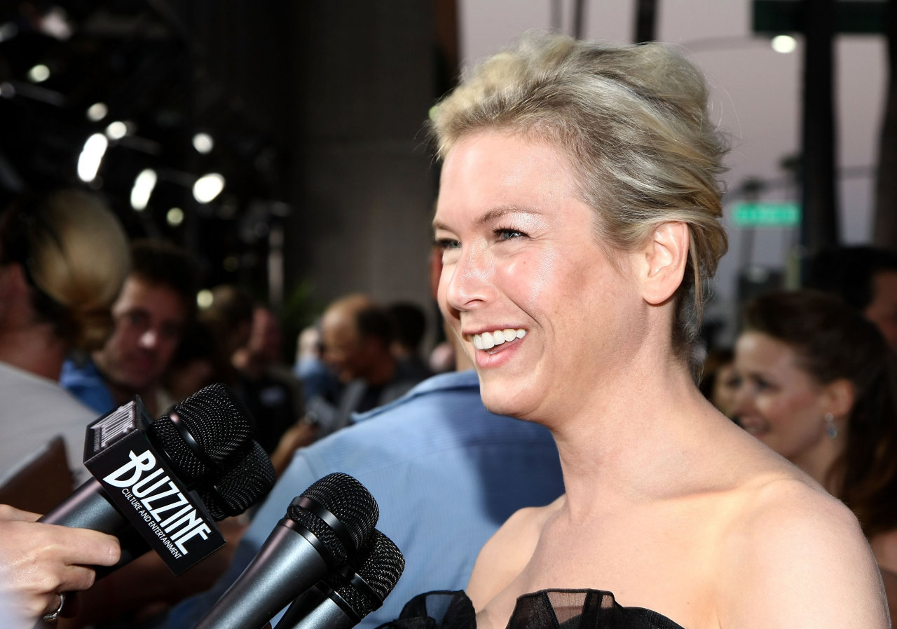 Renee Zellweger leaked wallpapers