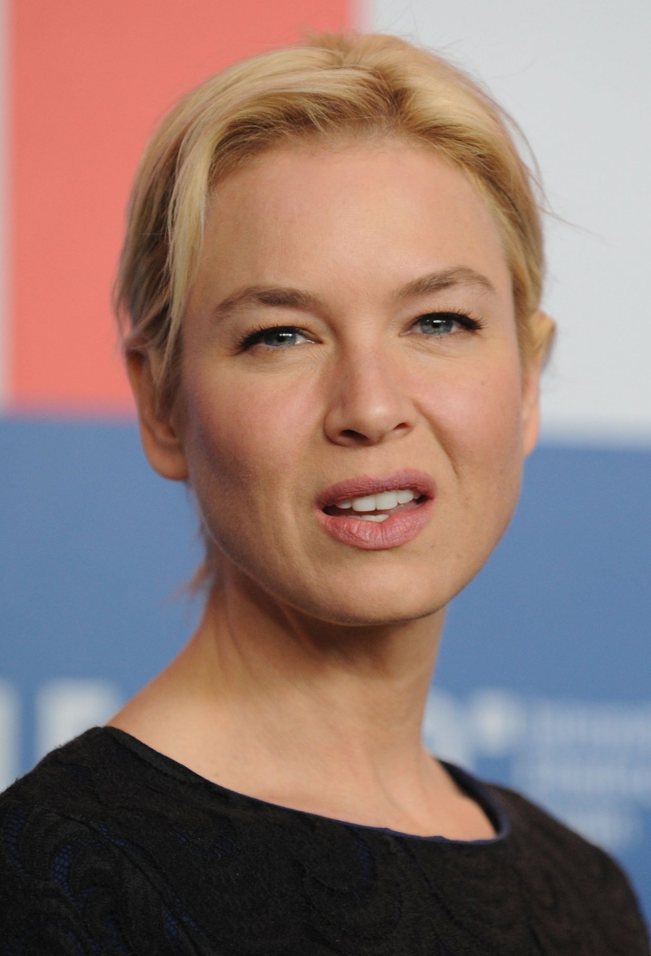 Renee Zellweger leaked wallpapers