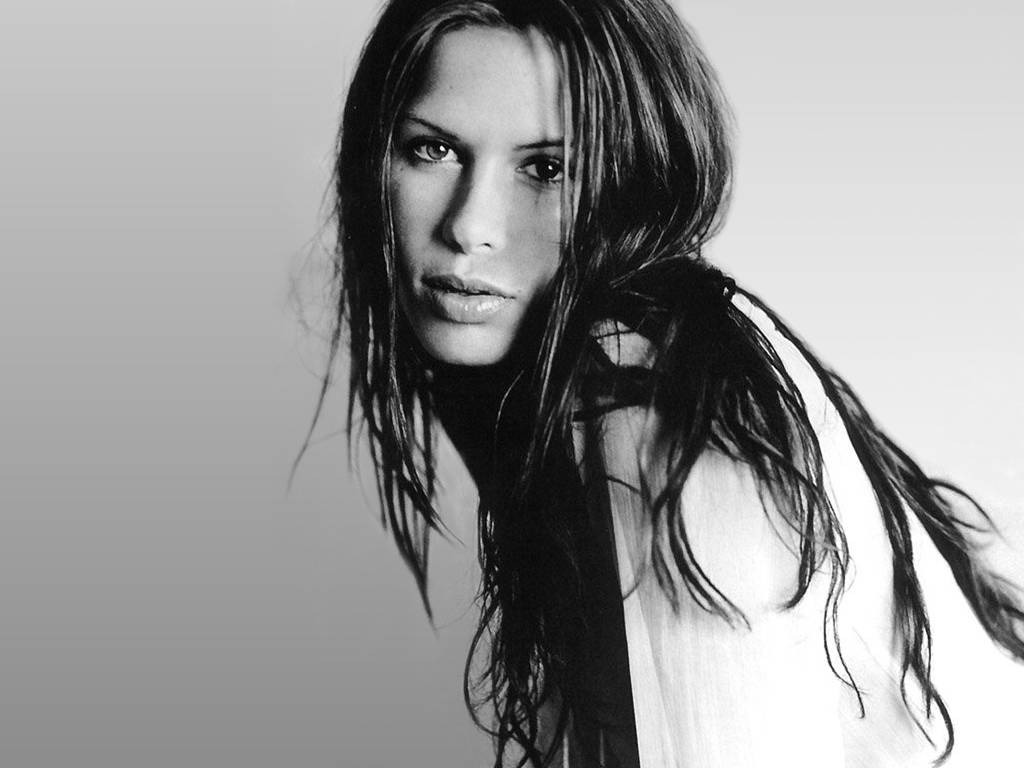 Rhona Mitra leaked wallpapers