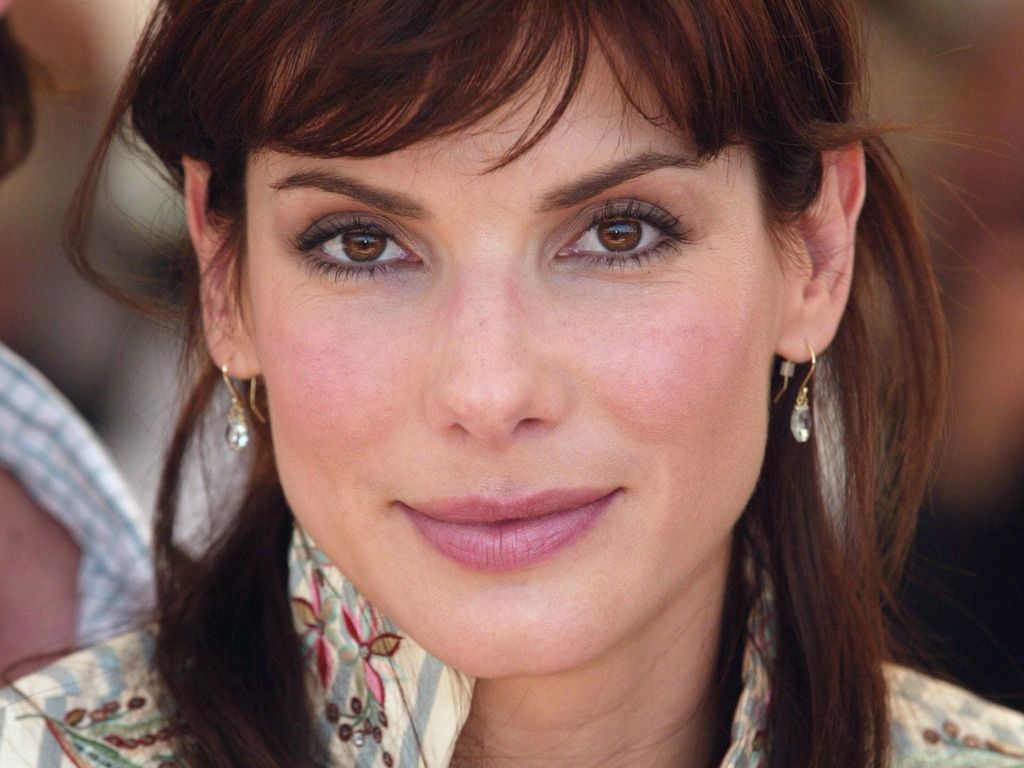 Sandra Bullock leaked wallpapers