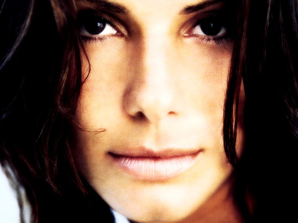 Sandra Bullock leaked wallpapers