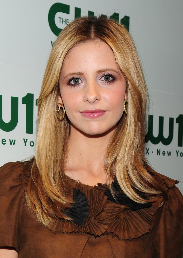 Sarah Michelle Gellar leaked wallpapers