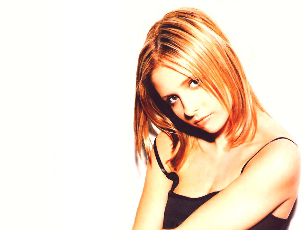 Sarah Michelle Gellar leaked wallpapers