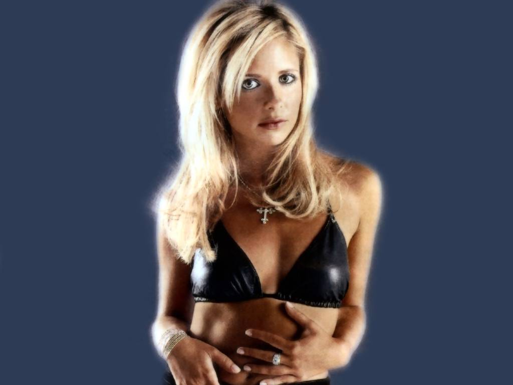 Sarah Michelle Gellar leaked wallpapers