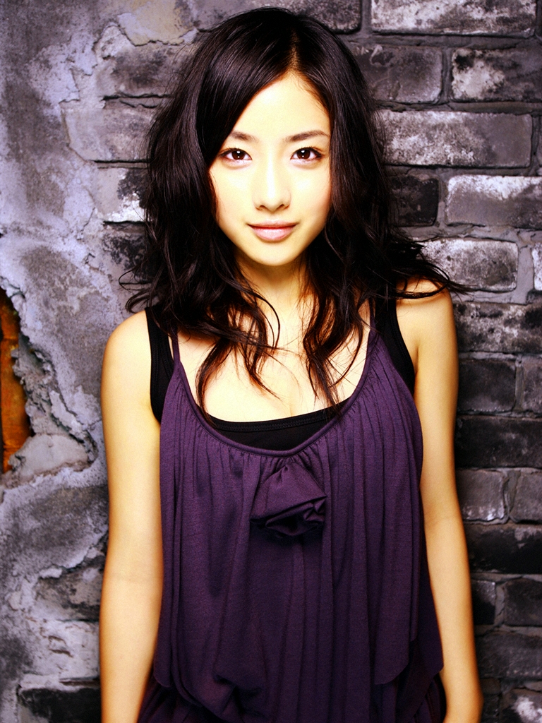 Satomi Ishihara leaked wallpapers