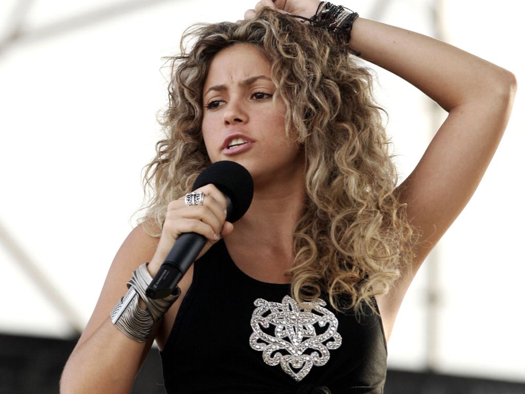 Shakira Mebarak leaked wallpapers